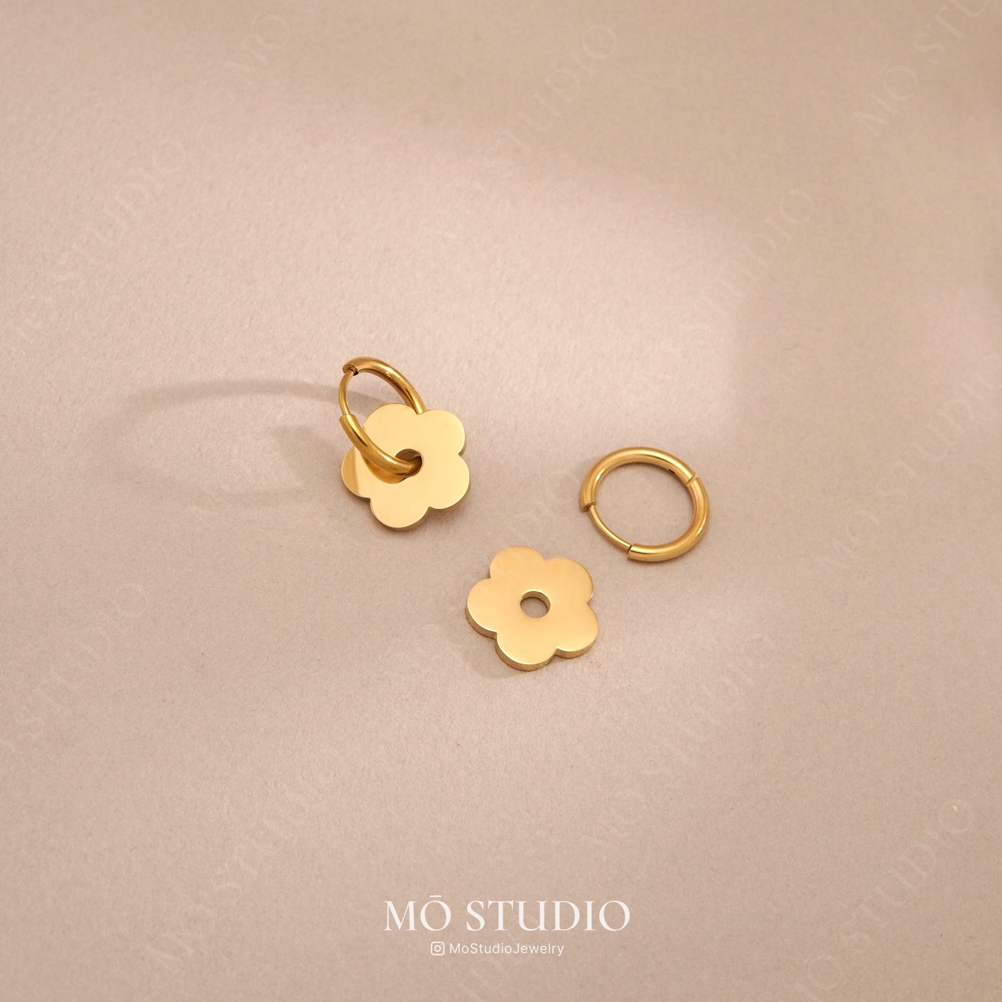 Daisy Flower Hoop Earrings
