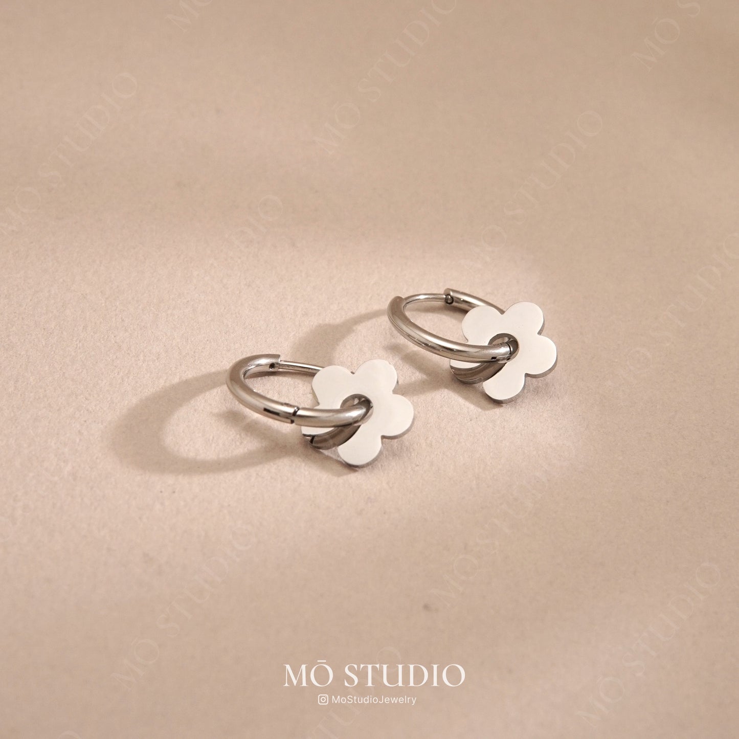 Daisy Flower Hoop Earrings