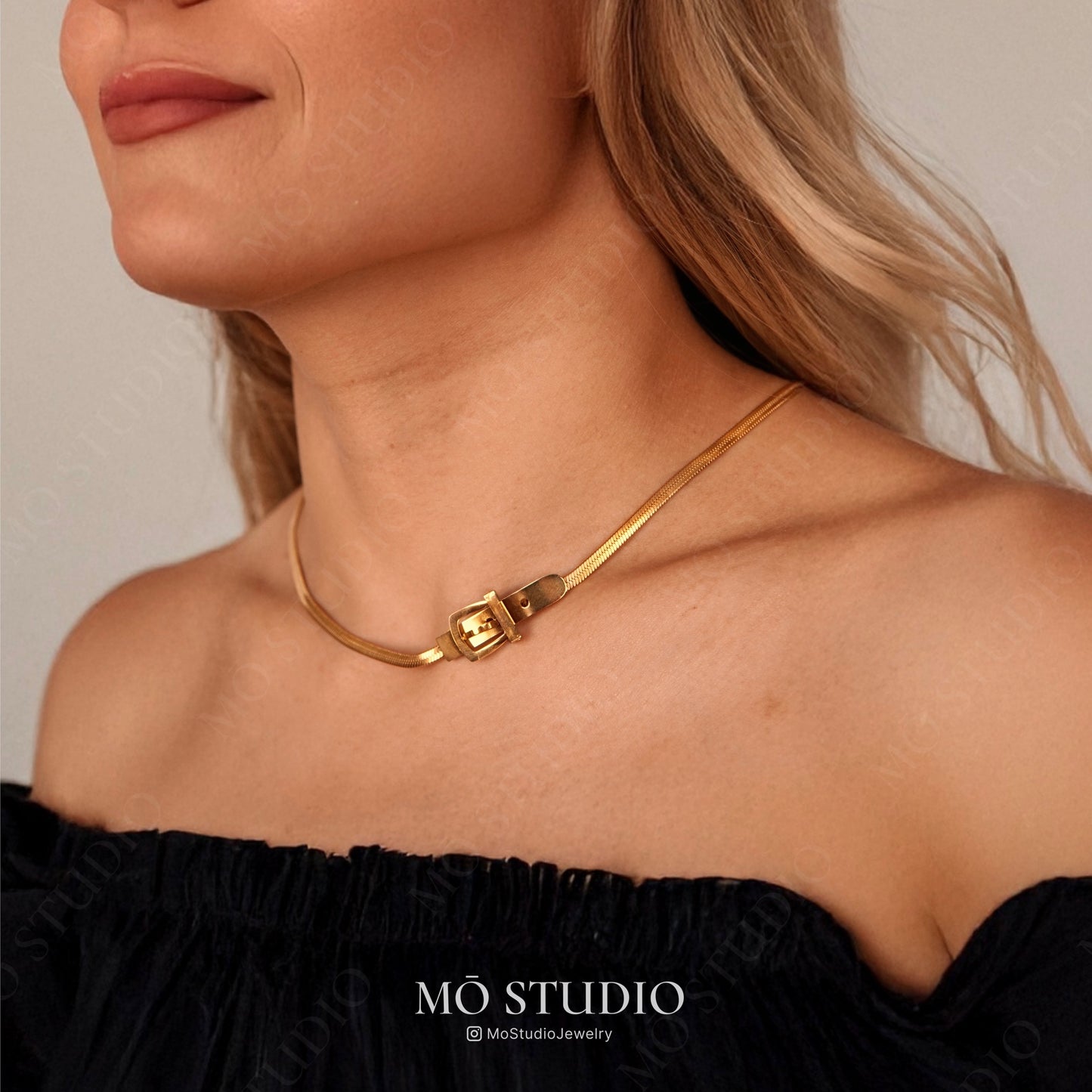 thin herringbone chain choker necklace for layering