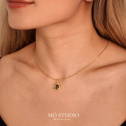 dainty black onyx pendant necklace for layering