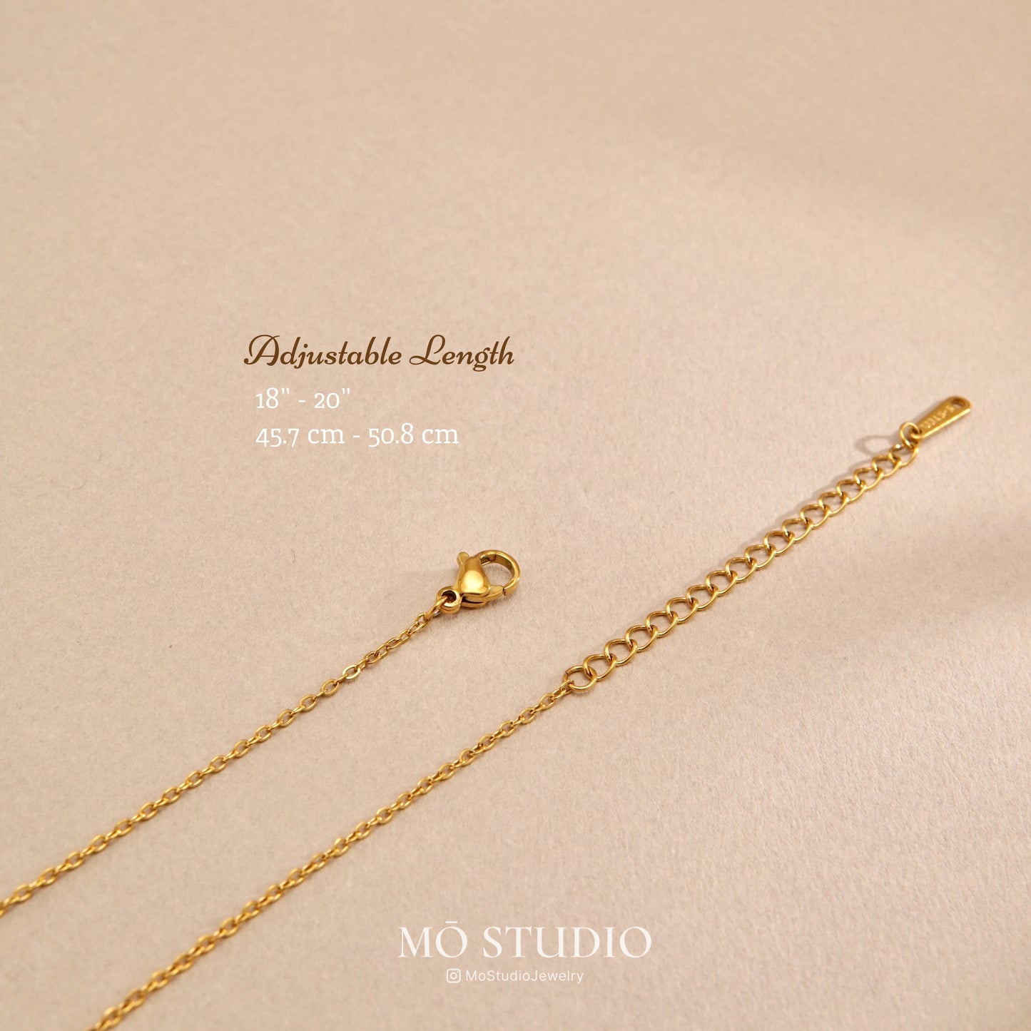 Gold Horseshoe Pendant Necklace