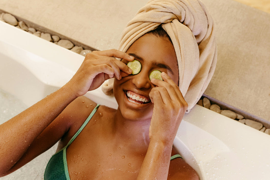 What Does “Waterproof Jewelry” Really Mean? 💧