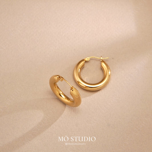 chunky 18k gold hoop earrings 25mm